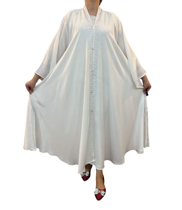 Pearl Glow Embroidered White Abaya Set