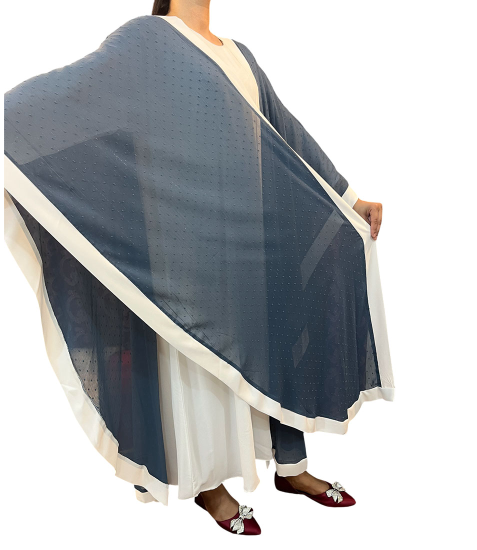 Serene Flow Contrast Cape Abaya