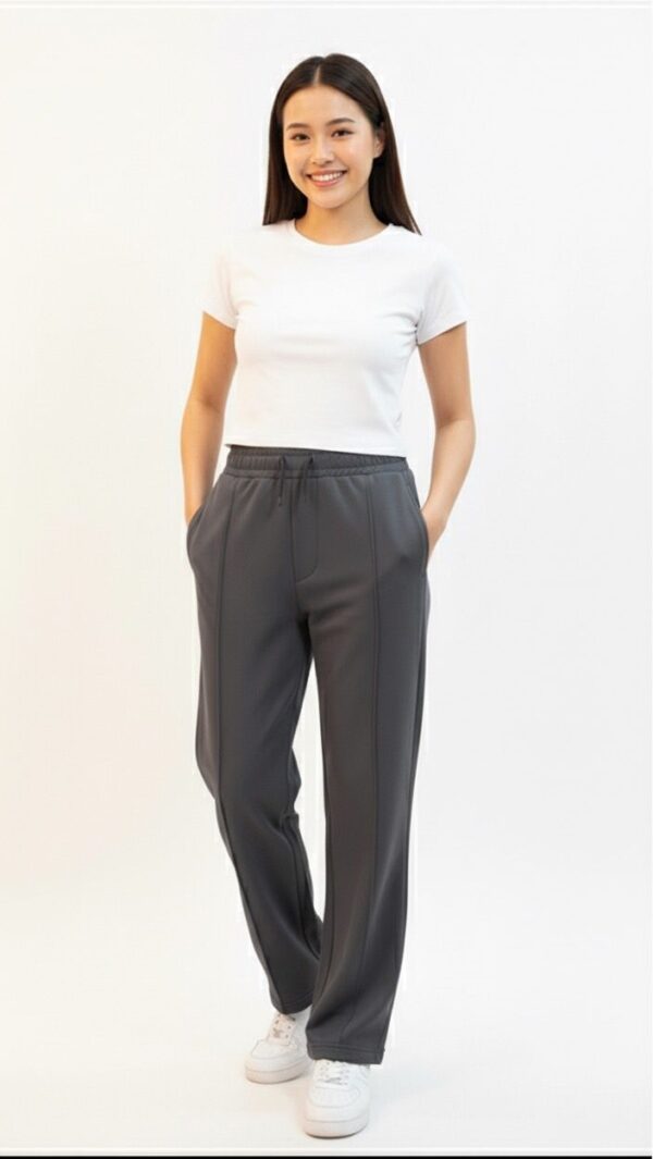 Minimalist Comfort Trouser